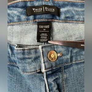 White House Black Market Blue Straight Leg Crop Jeans